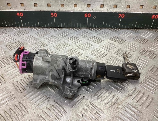 Замок зажигания Audi A3 I (8L) 1996-2000  Audi A3 A3 I (8L) 1996-2000