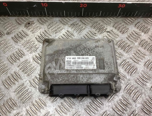 Блок управления двигателем Seat Ibiza III (6L) 2002-2008  Seat Ibiza Ibiza III (6L) 2002-2008