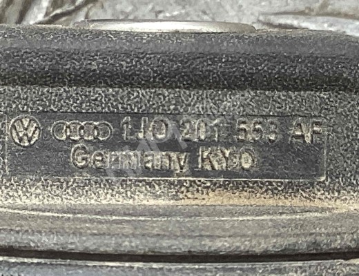 Лючок топливного бака Seat Ibiza III (6L) 2002-2008  Seat Ibiza Ibiza III (6L) 2002-2008