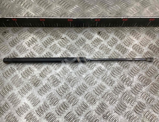 Амортизатор крышки багажника (3-5 двери) Seat Ibiza III (6L) 2002-2008  Seat Ibiza Ibiza III (6L) 2002-2008