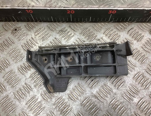 Кронштейн крепления бампера Seat Ibiza III (6L) 2002-2008  Seat Ibiza Ibiza III (6L) 2002-2008