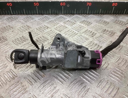 Замок зажигания Seat Ibiza III (6L) 2002-2008  Seat Ibiza Ibiza III (6L) 2002-2008