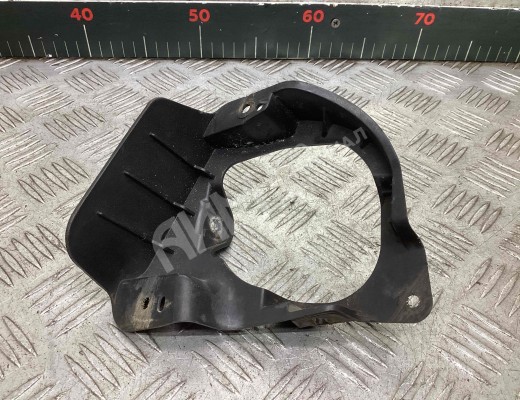 Рамка фары противотуманной левой  Mazda 2 II (DE) 2007-2010