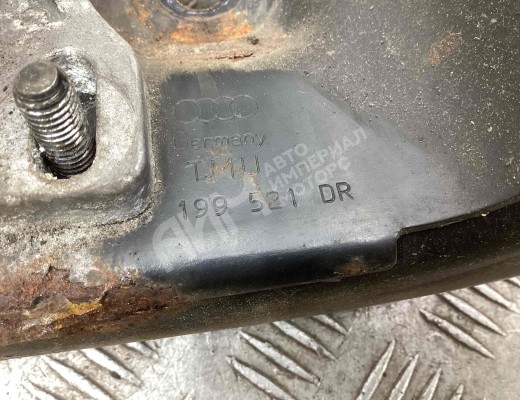 Труба интеркулера Audi A4 B7 (8EC, 8ED) 2004-2008  Audi A4 A4 B7 (8EC, 8ED) 2004-2008