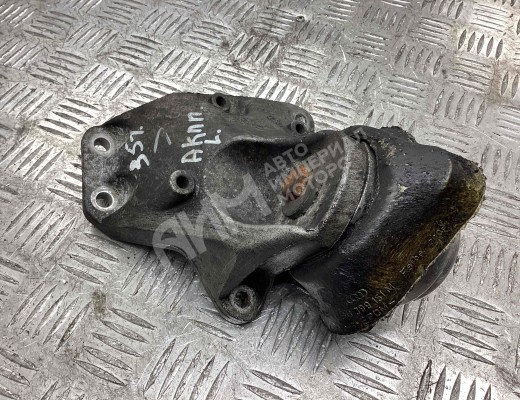 Подушка крепления КПП  Audi A6 C6 (4F) 2004-2008
