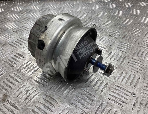 Подушка крепления двигателя  Audi A6 C6 (4F) 2004-2008