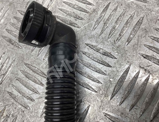 Патрубок вентиляции картера Volkswagen Golf V (1K) 2004-2009  Volkswagen Golf Golf V (1K) 2004-2009