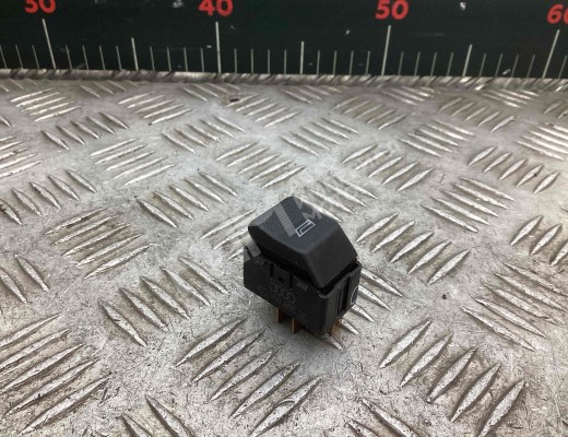 Кнопка стеклоподъемника переднего правого Audi A4 B5 (8D) 1994-1999  Audi A4 A4 B5 (8D) 1994-1999