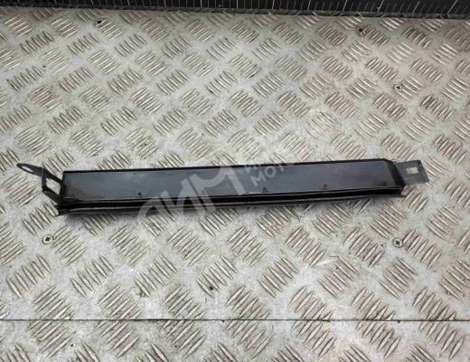 Ус под фару левый Mercedes E (W124) 1985-1996  Mercedes E E (W124) 1985-1996