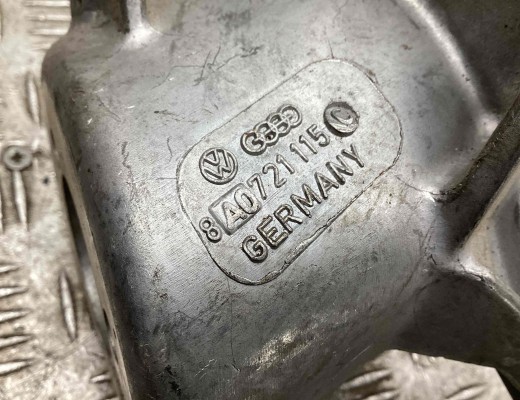 Узел педальный (блок педалей) Audi 80 B4 (8C) 1991-1995  Audi 80 80 B4 (8C) 1991-1995