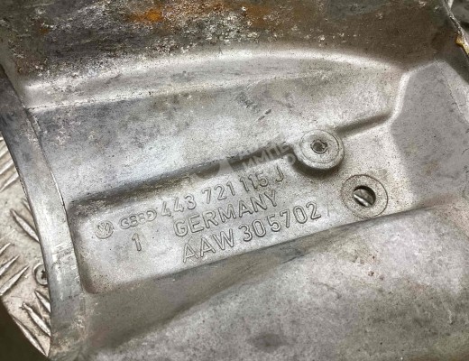 Узел педальный (блок педалей) Audi 100 C3 1982-1991  Audi 100 100 C3 1982-1991