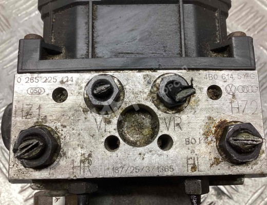 Блок ABS Audi A6 C5 (4B) 1997-2001  Audi A6 A6 C5 (4B) 1997-2001