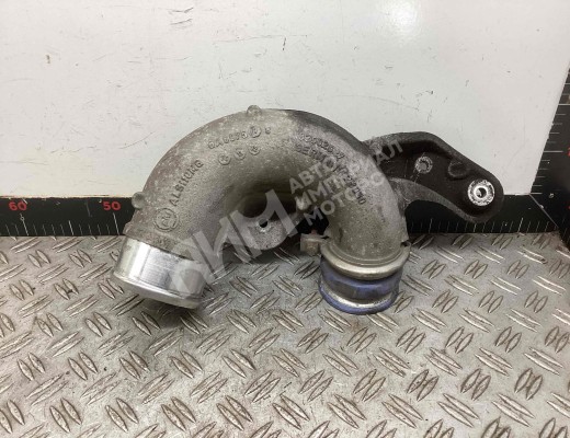 Патрубок интеркулера Renault Premium II 2006-2013  Renault Premium Premium II 2006-2013