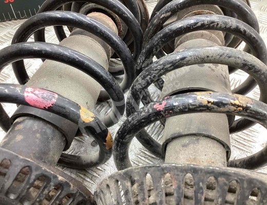 Стойка передняя правая Audi A4 B5 (8D) 1994-1999  Audi A4 A4 B5 (8D) 1994-1999