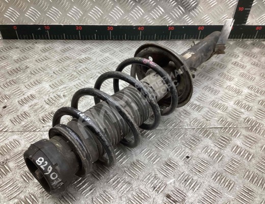 Стойка передняя правая Volkswagen Golf IV (1J) 1997-2004  Volkswagen Golf Golf IV (1J) 1997-2004