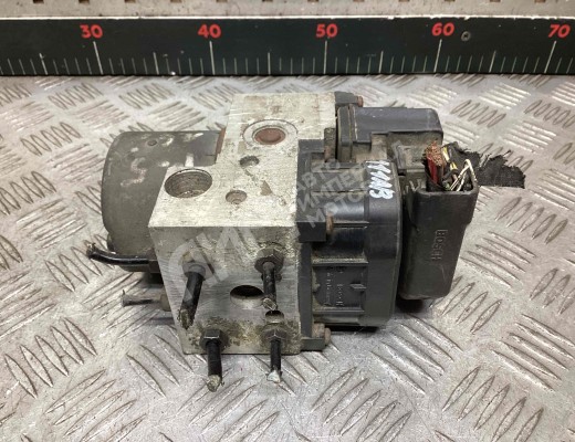 Блок ABS Volkswagen Passat B5 (3B) 1996-2000  Volkswagen Passat Passat B5 (3B) 1996-2000