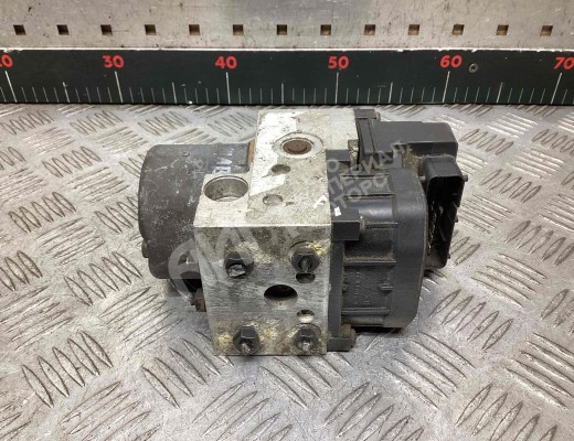 Блок ABS Volkswagen Passat B5 (3B) 1996-2000  Volkswagen Passat Passat B5 (3B) 1996-2000