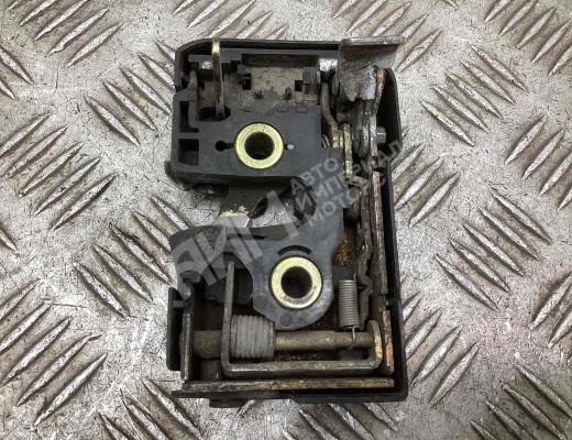 Замок двери задней левой Volkswagen Passat B3 1988-1993  Volkswagen Passat Passat B3 1988-1993