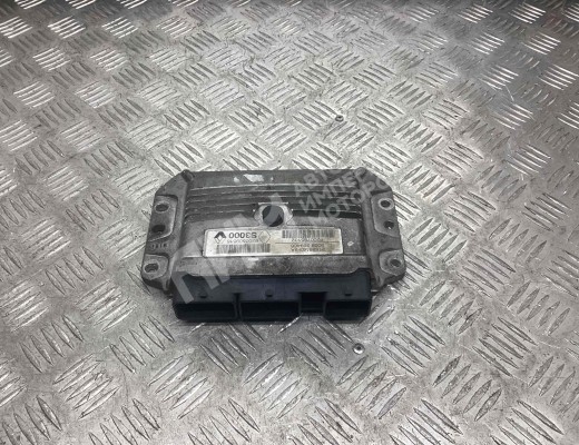 Блок управления двигателем  Renault Scenic II (JM) 2006-2009 рестайлинг