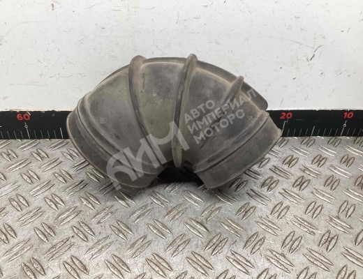 Патрубок воздушного фильтра Renault Premium II 2006-2013  Renault Premium Premium II 2006-2013