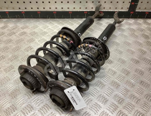 Стойка передняя правая Volkswagen Passat B5 (3B) 1996-2000  Volkswagen Passat Passat B5 (3B) 1996-2000