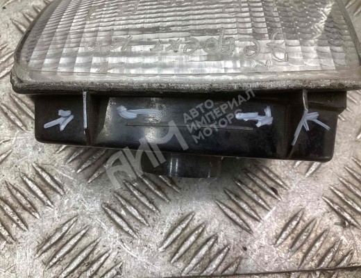 Поворотник правый Volkswagen Passat B3 1988-1993  Volkswagen Passat Passat B3 1988-1993