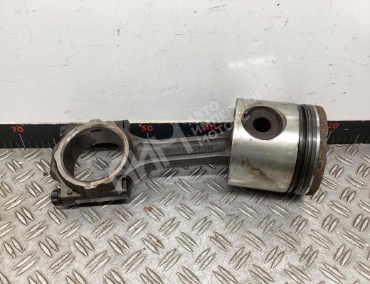 Поршень Renault Premium I 1996-2006  Renault Premium Premium I 1996-2006