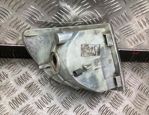 Поворотник левый Mercedes Vito I (W638) 1996-2003  Mercedes Vito Vito I (W638) 1996-2003