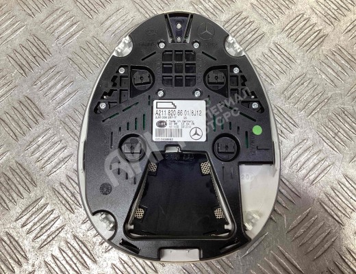 Фонарь салона (плафон) Mercedes E (W211) 2002-2006  Mercedes E E (W211) 2002-2006