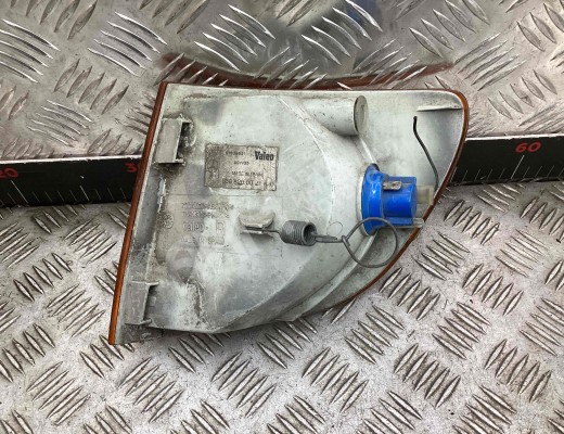 Поворотник правый Mercedes Vito I (W638) 1996-2003  Mercedes Vito Vito I (W638) 1996-2003