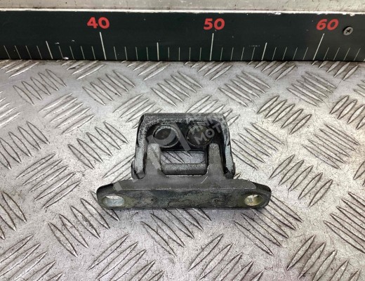 Петля крышки багажника Kia Sorento I (JC/BL) 2002-2006  Kia Sorento Sorento I (JC/BL) 2002-2006