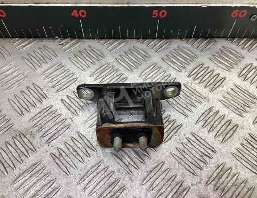Петля крышки багажника Kia Sorento I (JC/BL) 2002-2006  Kia Sorento Sorento I (JC/BL) 2002-2006