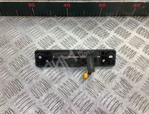 Ручка крышки багажника Kia Sorento I (JC/BL) 2002-2006  Kia Sorento Sorento I (JC/BL) 2002-2006
