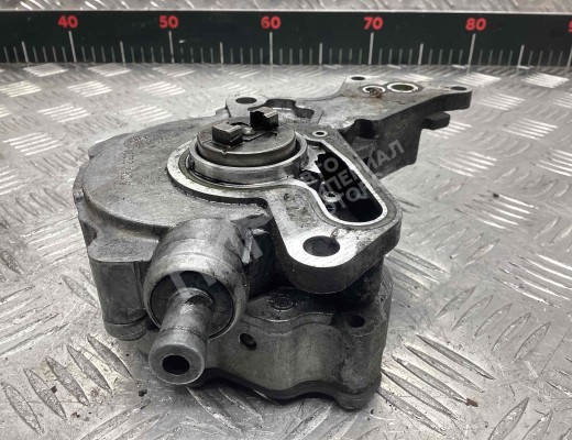 Насос вакуумный Volkswagen Golf IV (1J) 1997-2004  Volkswagen Golf Golf IV (1J) 1997-2004