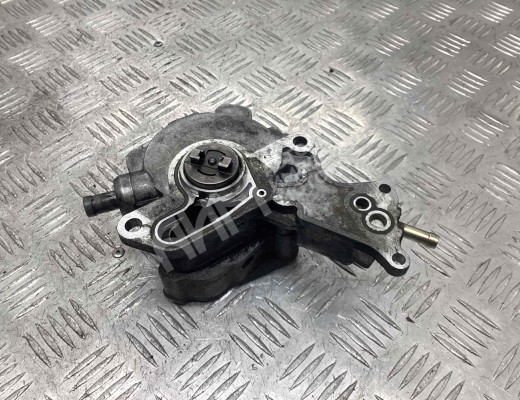 Насос вакуумный Volkswagen Golf IV (1J) 1997-2004  Volkswagen Golf Golf IV (1J) 1997-2004