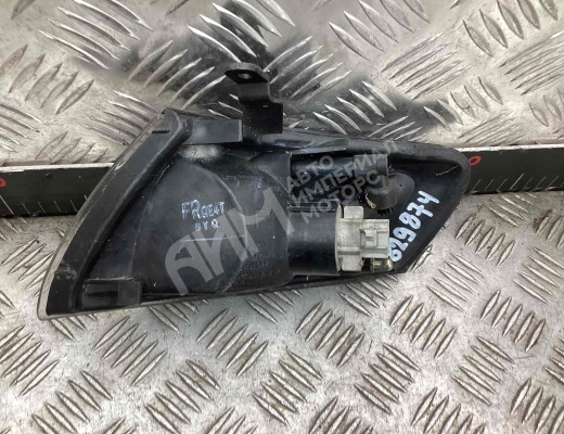 Поворотник правый Mazda 626 V (GF/GW) 1997-2002  Mazda 626 626 V (GF/GW) 1997-2002