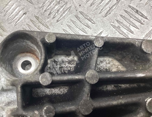 Кронштейн КПП Opel Vectra B 1999-2002 рестайлинг  Opel Vectra Vectra B 1999-2002 рестайлинг