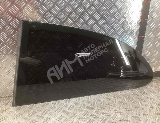 Стекло кузовное боковое левое  Seat Ibiza III (6L) 2002-2008
