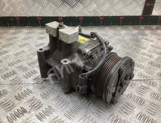 Компрессор кондиционера  Ford Mondeo III 2000-2003