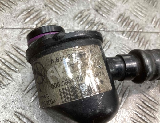 Трубка кондиционера Mercedes C (W203) 2000-2004  Mercedes C C (W203) 2000-2004