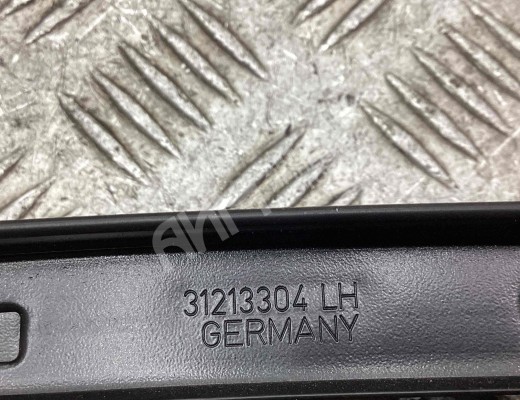 Накладка двери передней левой Volvo V50 (MW) 2003-2007  Volvo V50 V50 (MW) 2003-2007
