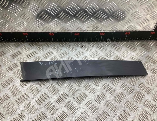 Накладка двери передней левой Volvo V50 (MW) 2003-2007  Volvo V50 V50 (MW) 2003-2007
