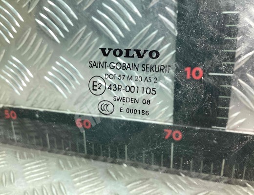 Стекло двери задней правой Volvo V50 (MW) 2003-2007  Volvo V50 V50 (MW) 2003-2007