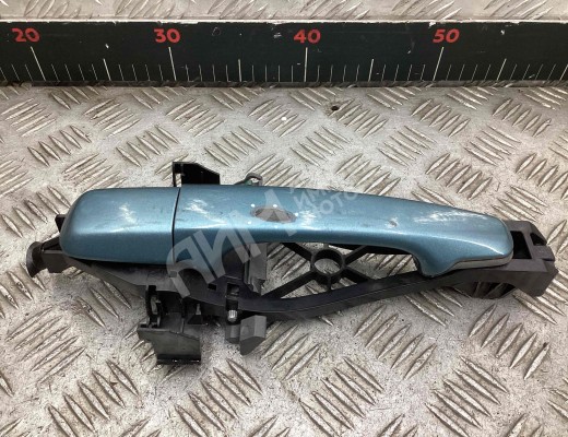 Ручка наружная задняя правая Volvo V50 (MW) 2003-2007  Volvo V50 V50 (MW) 2003-2007