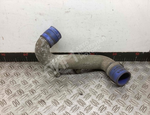 Патрубок турбины Volvo FLC I (1996-2000)  Volvo FLC FLC I (1996-2000)