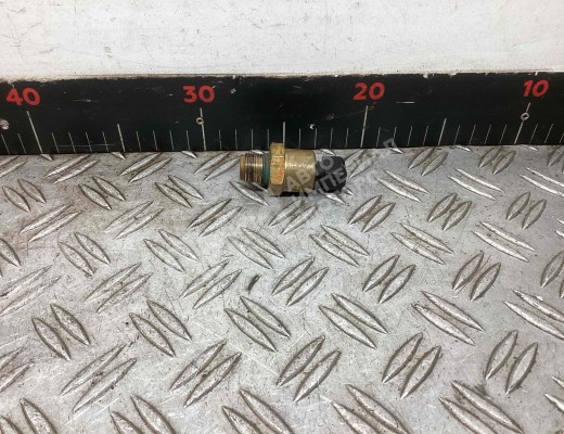 Датчик температуры охлаждающей жидкости Volvo FLC I (1996-2000)  Volvo FLC FLC I (1996-2000)