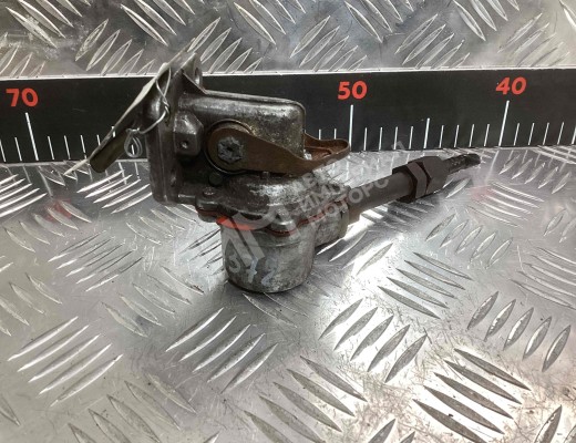 Насос топливный ручной (подкачка) Volvo FLC I (1996-2000)  Volvo FLC FLC I (1996-2000)