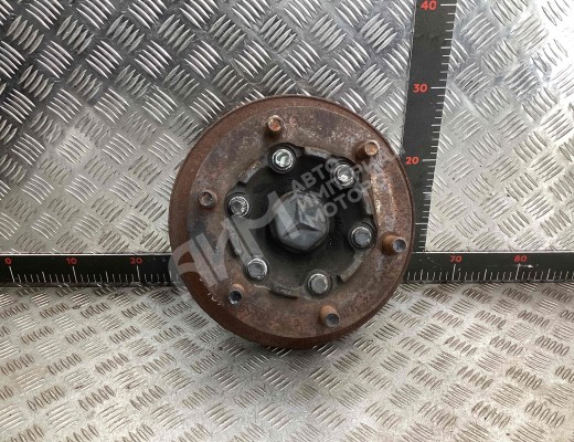 Ступица передняя правая Mercedes Vario (W670) 1996-2013  Mercedes Vario Vario (W670) 1996-2013