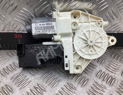 Моторчик стеклоподъемника передний правый Peugeot 407 2004-2010  Peugeot 407 407 2004-2010