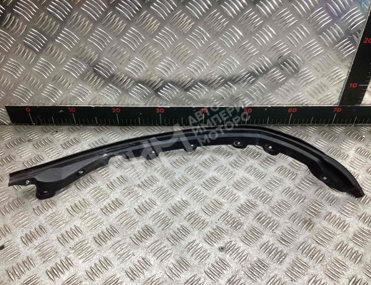 Уплотнитель двери передней правой Peugeot 407 2004-2010  Peugeot 407 407 2004-2010